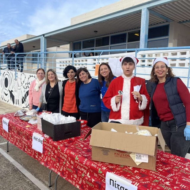 Xριστουγεννιάτικο παζαράκι